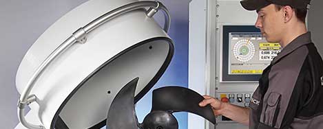 Vertical balancing machines